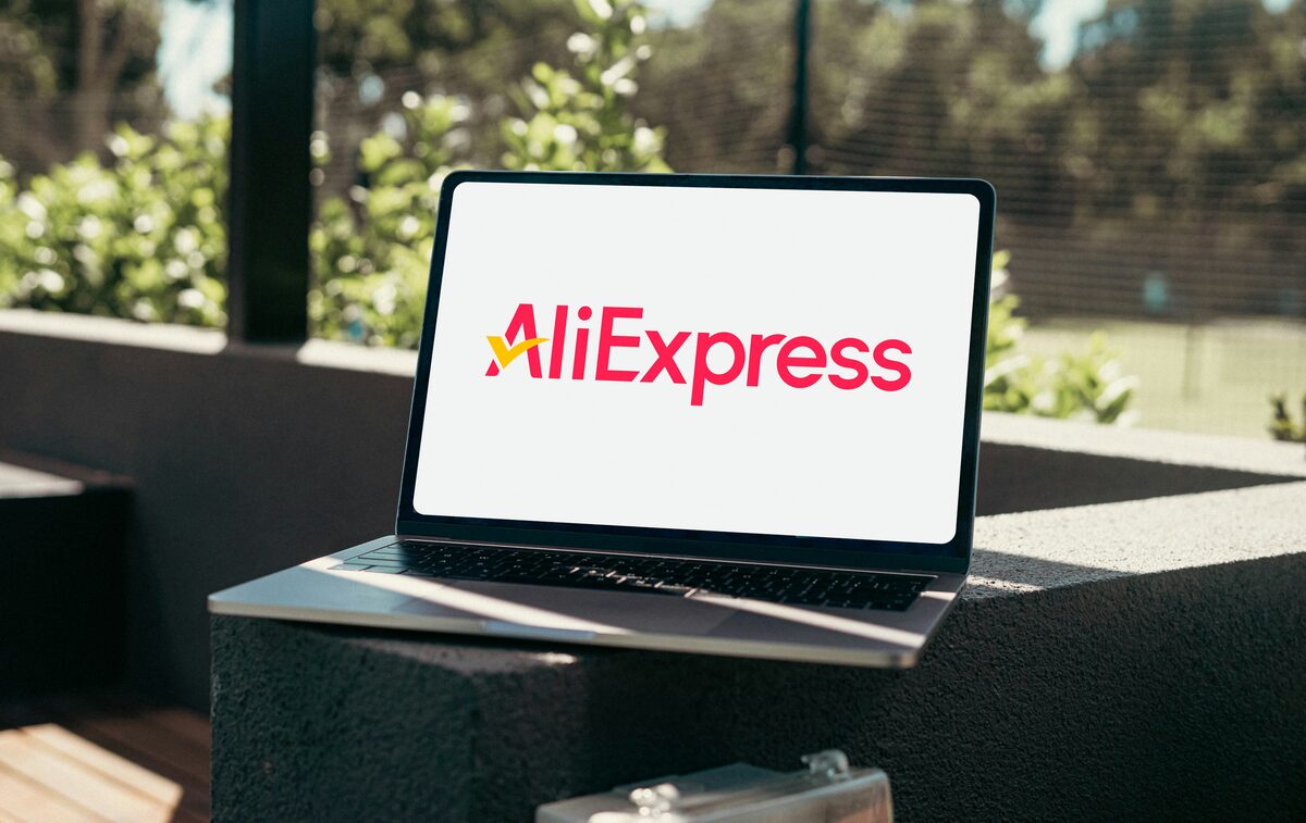 How To Start Shopify Dropshipping With AliExpress Using AI In 2026