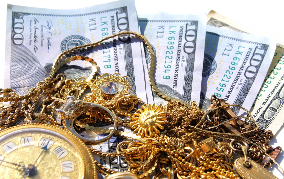 How To Start Dropshipping Jewelry On Shopify In 2026